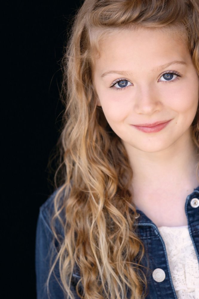 Kira McLean
