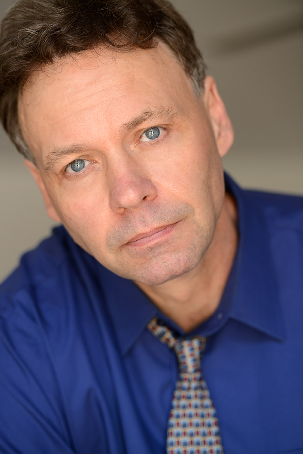 Roger Hewlett