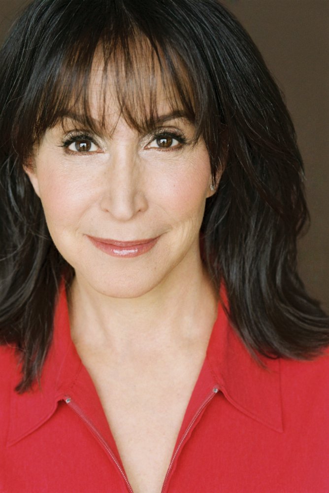 Gina Hecht