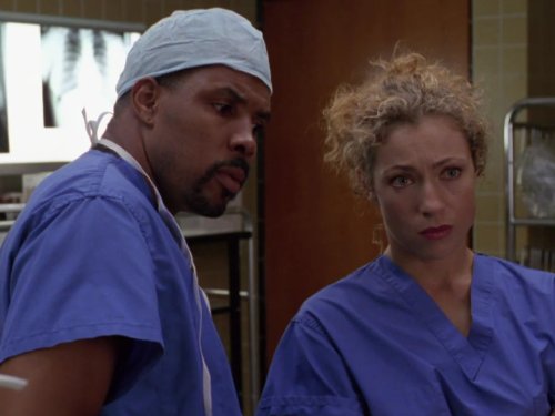 Alex Kingston