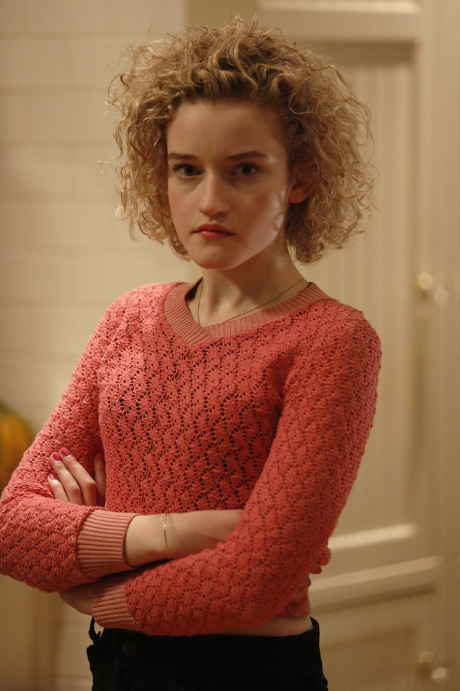 Julia Garner