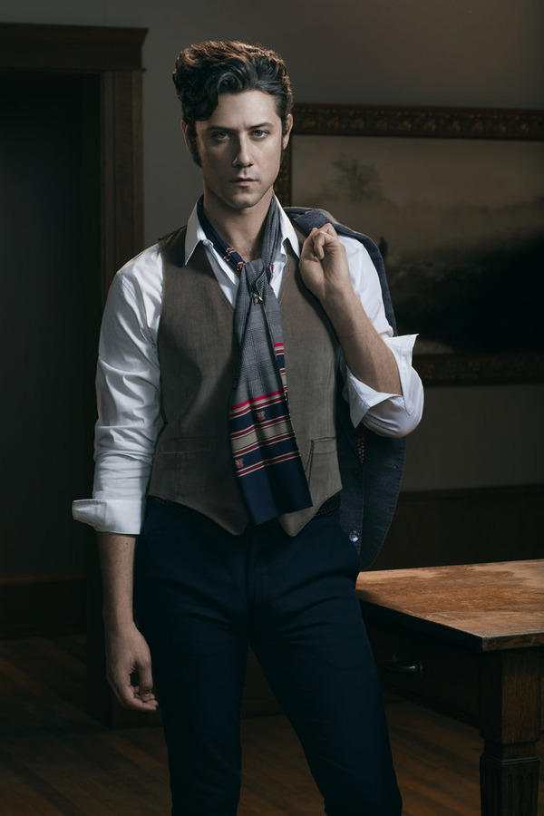 Eliot Waugh