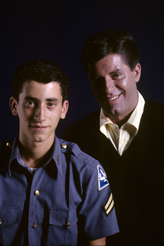 Gary Lewis
