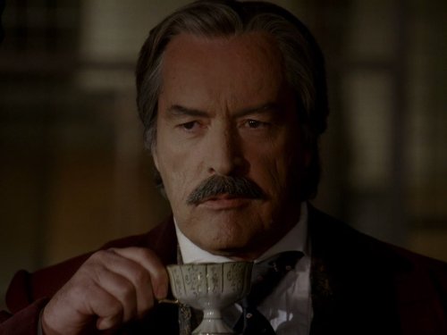 Powers Boothe