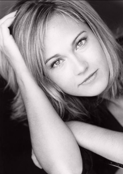 Nikki Deloach